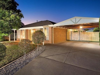 27 KYLE COURT, Wodonga