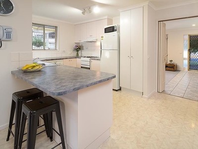27 KYLE COURT, Wodonga