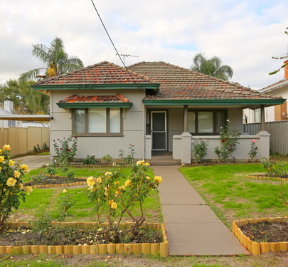 35 Boulder Avenue, Ascot