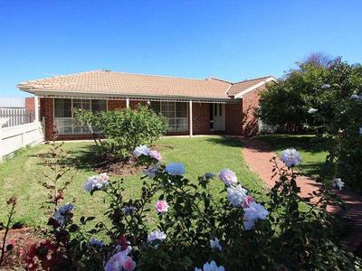 5 KYLE COURT , Wodonga