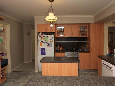 5 KYLE COURT , Wodonga
