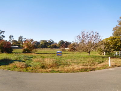 15 Konig Court, Orrvale