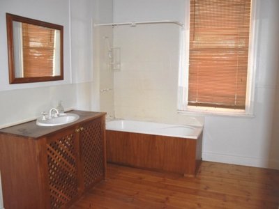 8 Meering Road, Quambatook