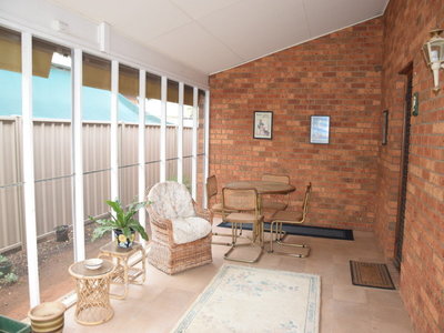 8 Loddon Crescent, Kerang