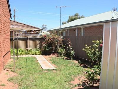 1 / 166 Boundary Street, Kerang