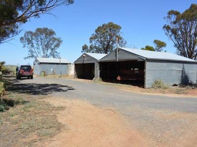 167 Wells Road, Lake Charm