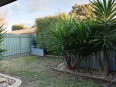 2 / 15 SINNETT COURT, Wodonga