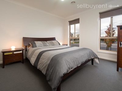 5 SADLIER STREET , Wodonga