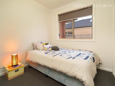 5 SADLIER STREET , Wodonga
