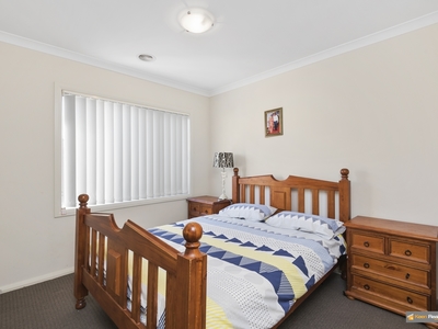 84 Calais Circuit, Cranbourne West