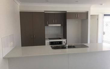 1 / 14 Lillie Court, Urangan