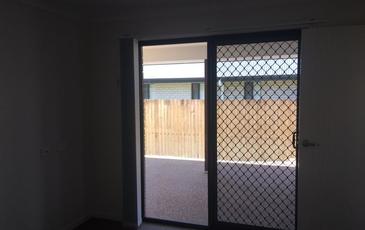 1 / 14 Lillie Court, Urangan