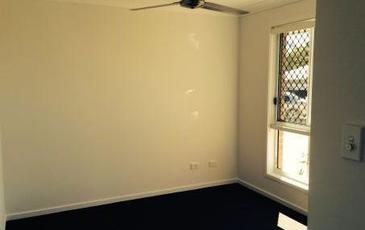 7 Lorberg Court, Branyan