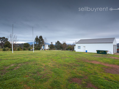 44 HILLANDALE COURT, Bonegilla