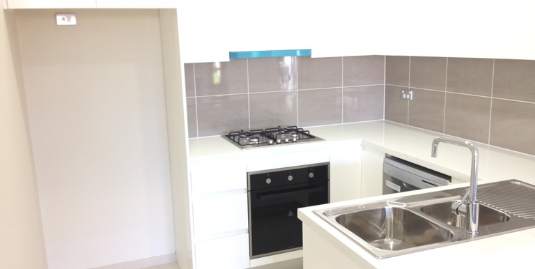 10 / 173 Adderton Road, Carlingford