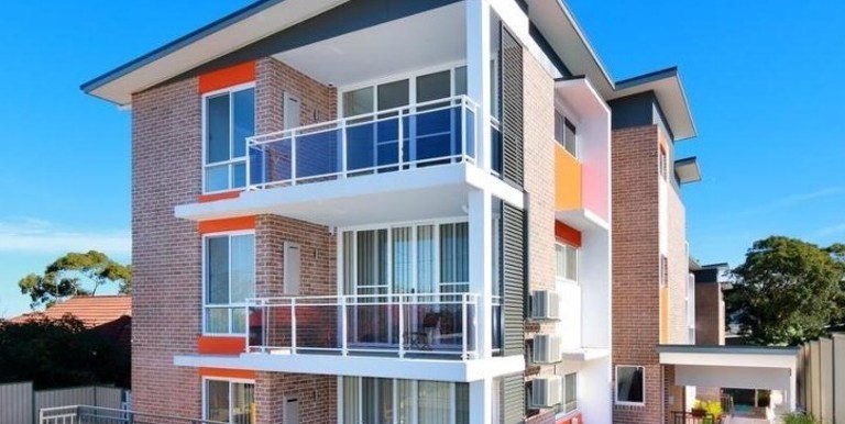 10 / 173 Adderton Road, Carlingford