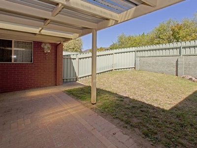 4 / 275 BORELLA ROAD , Albury