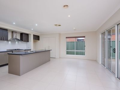 513 HOVELL STREET, Albury