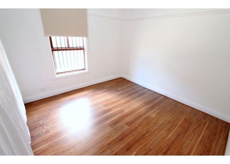 1 / 716 Barkly Street, West Footscray