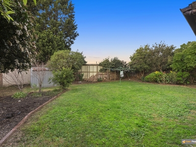 2 Evelyn Crt, Hampton Park