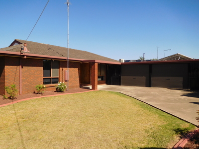 34 McDonald Street, Shepparton