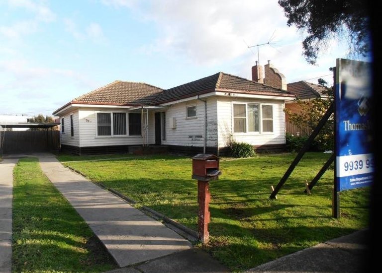 27 Thomas Street, Clayton