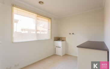 1 / 4 Gamble Avenue, Berwick