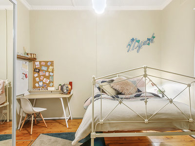 16 Urana Road, Burrumbuttock