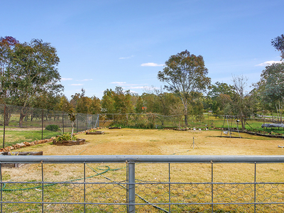 16 Urana Road, Burrumbuttock