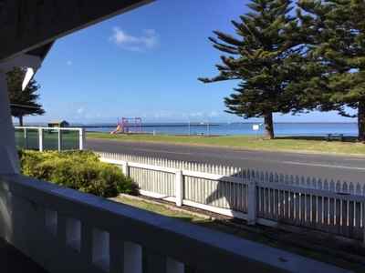 64 Sea Parade, Port Macdonnell