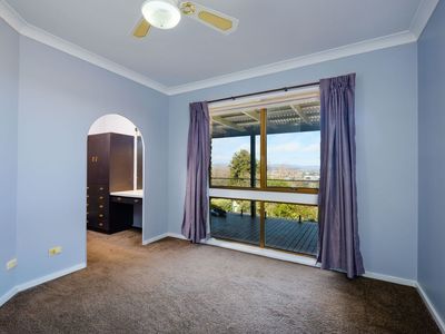 269 HIGHVIEW CRESCENT, Lavington