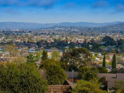 269 HIGHVIEW CRESCENT, Lavington