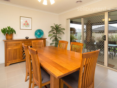 6 MACKEY STREET, Wodonga