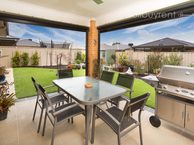 6 MACKEY STREET, Wodonga