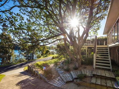 25 Lake View Drive, Narooma