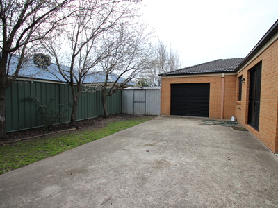 17 RACHEL COURT, Lavington