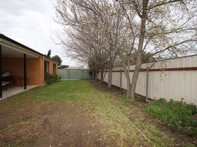 17 RACHEL COURT, Lavington
