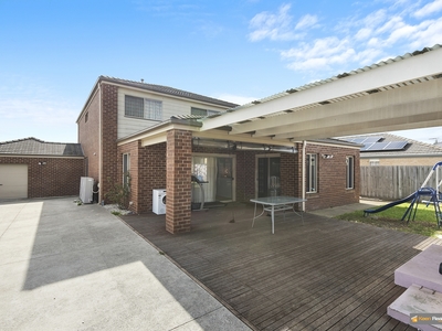 9 Golden Grove Drive, Narre Warren South