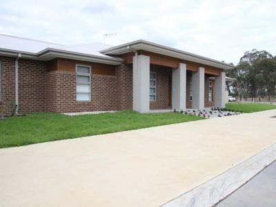 44 KELLIHER AVENUE, Wodonga
