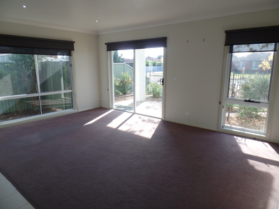 50 Poplar Avenue, Shepparton