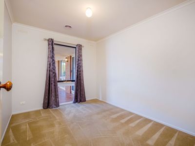 12 DONELLY AVENUE , West Wodonga