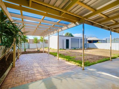 12 DONELLY AVENUE , West Wodonga