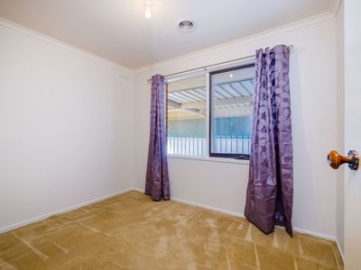 12 DONELLY AVENUE , West Wodonga