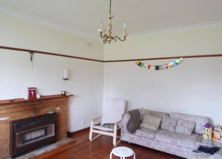27 Burns Avenue, Clayton South