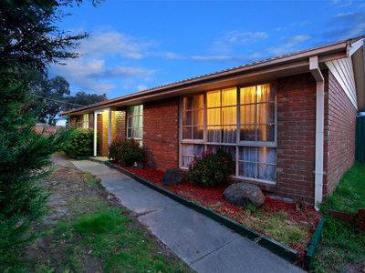 1 Sinclair Court, Hampton Park