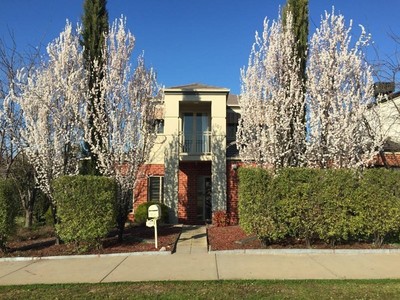 107 YARRALUMLA DRIVE, Wodonga
