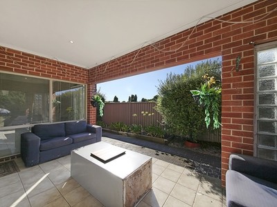 107 YARRALUMLA DRIVE, Wodonga