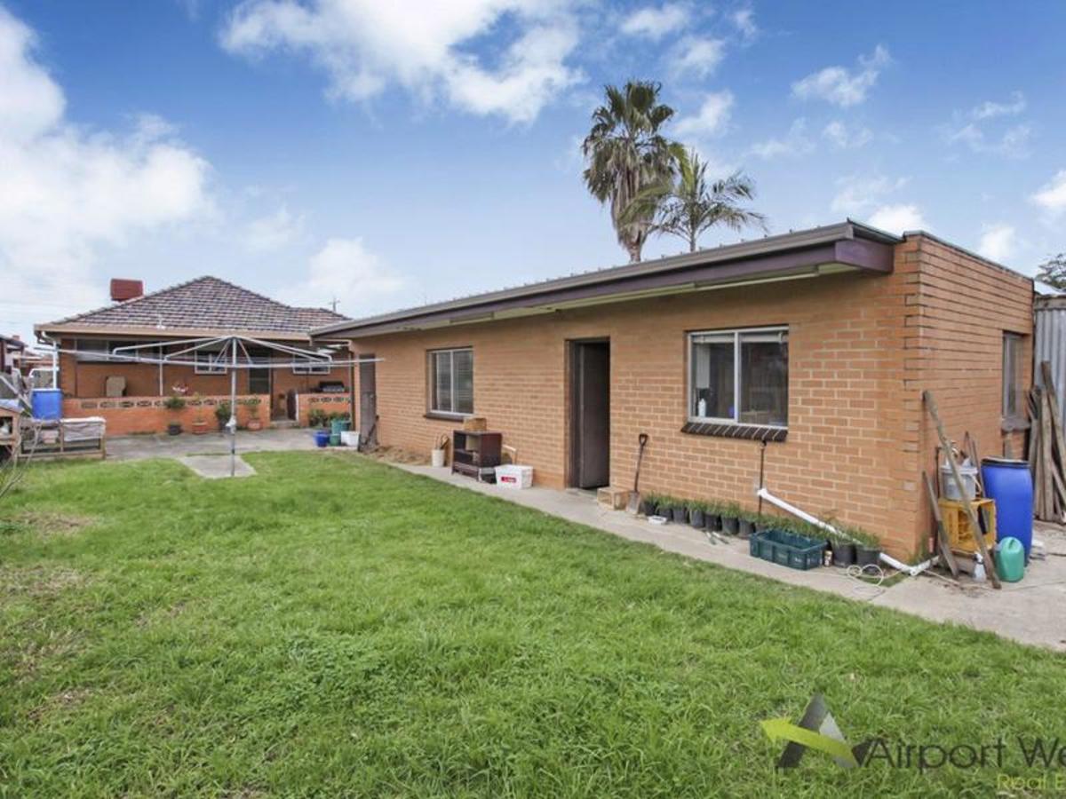 41 Clydesdale Road, Airport West A WEST Real Estate