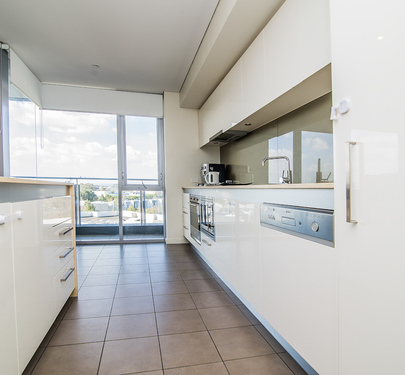 606 / 30  The Circus, Burswood