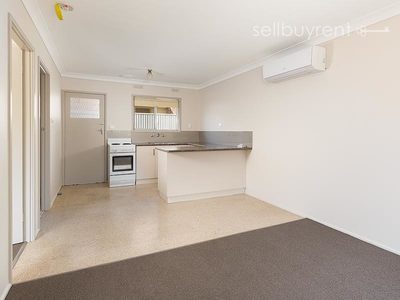 1 / 4 ANNE STREET, Wodonga